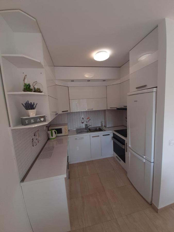 U Centru Makarske Apartment *